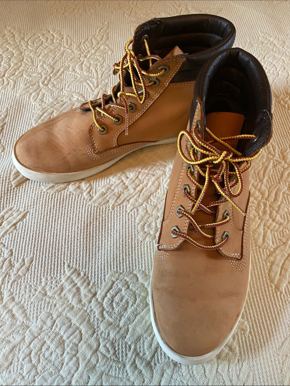 Timberland Wheat-Brown Leather Lace-Up Ankle Boots